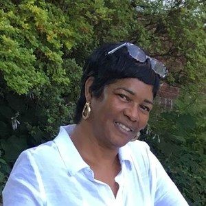 Meet your Posher, Renee